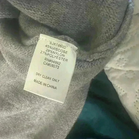 P Milano Lucas sweater. Worn once. Excellent condition.  Medium. Long sleeve - Picture 7 of 11